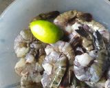 Foto langkah ke 1 dari resep Udang Saos Padang.