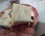 A picture of step 3 of Chicken samosa.