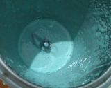 A picture of step 1 of Sky heaven mocktail.