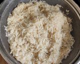 A picture of step 1 of Chicken Biryani in cooker.