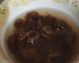 A picture of step 3 of Khati methi chutney.