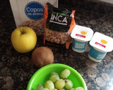 Foto del paso 1 de la receta: Batido de uvas, kiwi y manzana