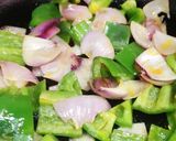 কড়াই পনির (kadai paneer recipe in Bengali) রেসিপি ধাপ - 2 ছবি