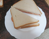 Foto del paso 2 de la receta: Sándwich de tomate, queso y jamón cocido