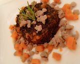 Foto del passaggio 5 della ricetta Riso venere con zucca e salsiccia