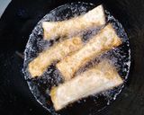 A picture of step 3 of Potato noodles roll.