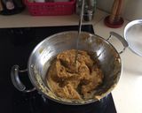A picture of step 5 of Puran poli / Vedmi.