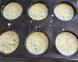 Une image de l'étape 6 de Quiches sans pâte aux fanes de radis.