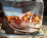 Foto del paso 1 de la receta: Sopa de marisco y pescado con fideos normal o sin gluten exprés