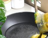 Foto langkah ke 1 dari resep Ayam Kremes.