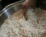 A picture of step 2 of Mung dal kachori.