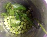 A picture of step 3 of Peas soup.