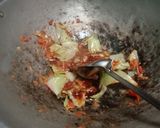 Foto langkah ke 3 dari resep Nasi goreng simple.