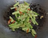 Foto langkah ke 5 dari resep Tumis timun.
