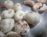 A picture of step 2 of Shahi Veg Kolhapuri with Amla.