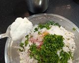 A picture of step 4 of Malai Thepla.