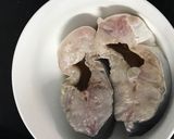 Hình bước làm 1 của món Cá basa kho thơm