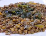 Foto del paso 4 de la receta: Estofado de Lentejas Pardinas con Bruma Marina de Wakame y Ensamblaje Vegetal