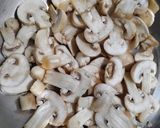 A picture of step 1 of Creamy Mushroom.
