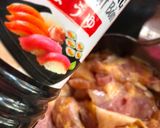Hình bước làm 1 của món Gà hầm nấm đùi gà