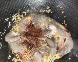 Gambar langkah 1 resipi Pasta Aglio Olio.