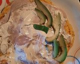 Foto del paso 5 de la receta: Rulo de calabacín, pechuga de pavo, queso crema y aguacate
