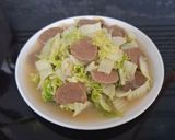Foto langkah ke 4 dari resep Tumis Sawi Putih Bakso.