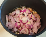 Foto del paso 7 de la receta: Albóndigas de pavo en salsa de pimientos verdes y rojos