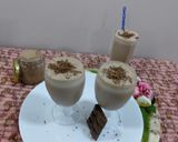 A picture of step 5 of Chocolate coffee shake.