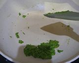 Foto langkah ke 1 dari resep Mie Lethek Kale Pesto.