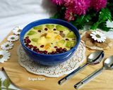 A picture of step 7 of Fruit custard.