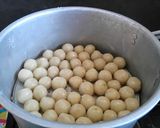 Foto langkah ke 2 dari resep Cilok Bumbu Kacang.
