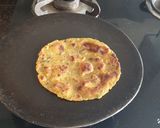 A picture of step 3 of Bajri methi thepla.