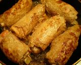 Фото кроку 3 до Мясные роллы с винно - грибным соусом.