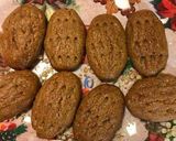 A picture of step 10 of Christmas cookies dipped in honey, aka melomakarona.