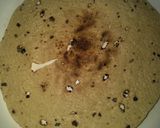 A picture of step 3 of Masala papad.