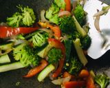 A picture of step 2 of Spicy veg Maggi magic masala pasta.