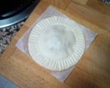 Foto del paso 5 de la receta Empanaditas redondas rellenas de carne picada