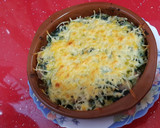 Foto del paso 7 de la receta: Gratinado de pollo con espinacas a la crema