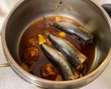 A picture of step 2 of Japanese Sardine Ume Ni.