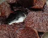 Foto langkah ke 13 dari resep Karamel Cake pakai panci toyopot.