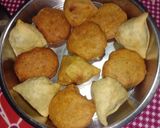 আলুর চপ(aloor chop recipe in Bengali) রেসিপি ধাপ - 3 ছবি