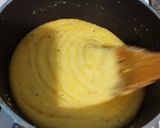 Foto del paso 3 de la receta: Harina de maíz a la Mantequilla con Menudos de Pollo Picante