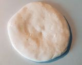 A picture of step 3 of Poori Fried flatbread (Halwa Pori).