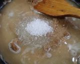 A picture of step 4 of Aate ka halwa.