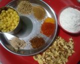 आगळीवेगळी खस्ता कचोरी (kachori recipe in marathi) रेसिपी स्टेप 1 फोटो 