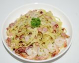 รูปขั้นตอนการทำที่ 4 ของ พาสต้าผัดพริกแห้ง เบคอน+กุ้ง