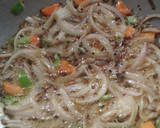 ઉપમા(upma recipe in gujarati) રેસીપી સ્ટેપ2ફોટો