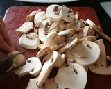 Foto del paso 1 de la receta: Pasta Sacchettini con salsa de champion y calabacín