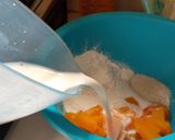 Foto langkah ke 2 dari resep Kue basah (talam waluh).
